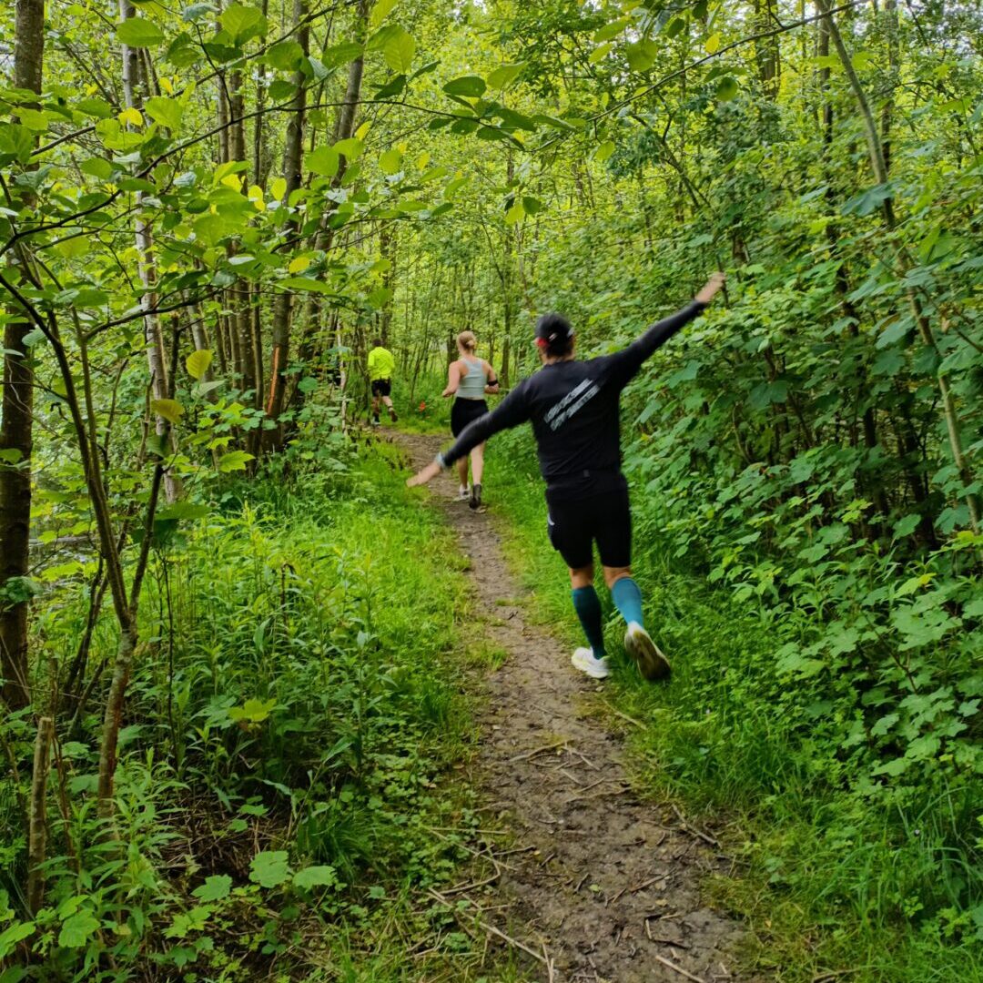 Cph-ultra løb 100 km løb i Vestskoven